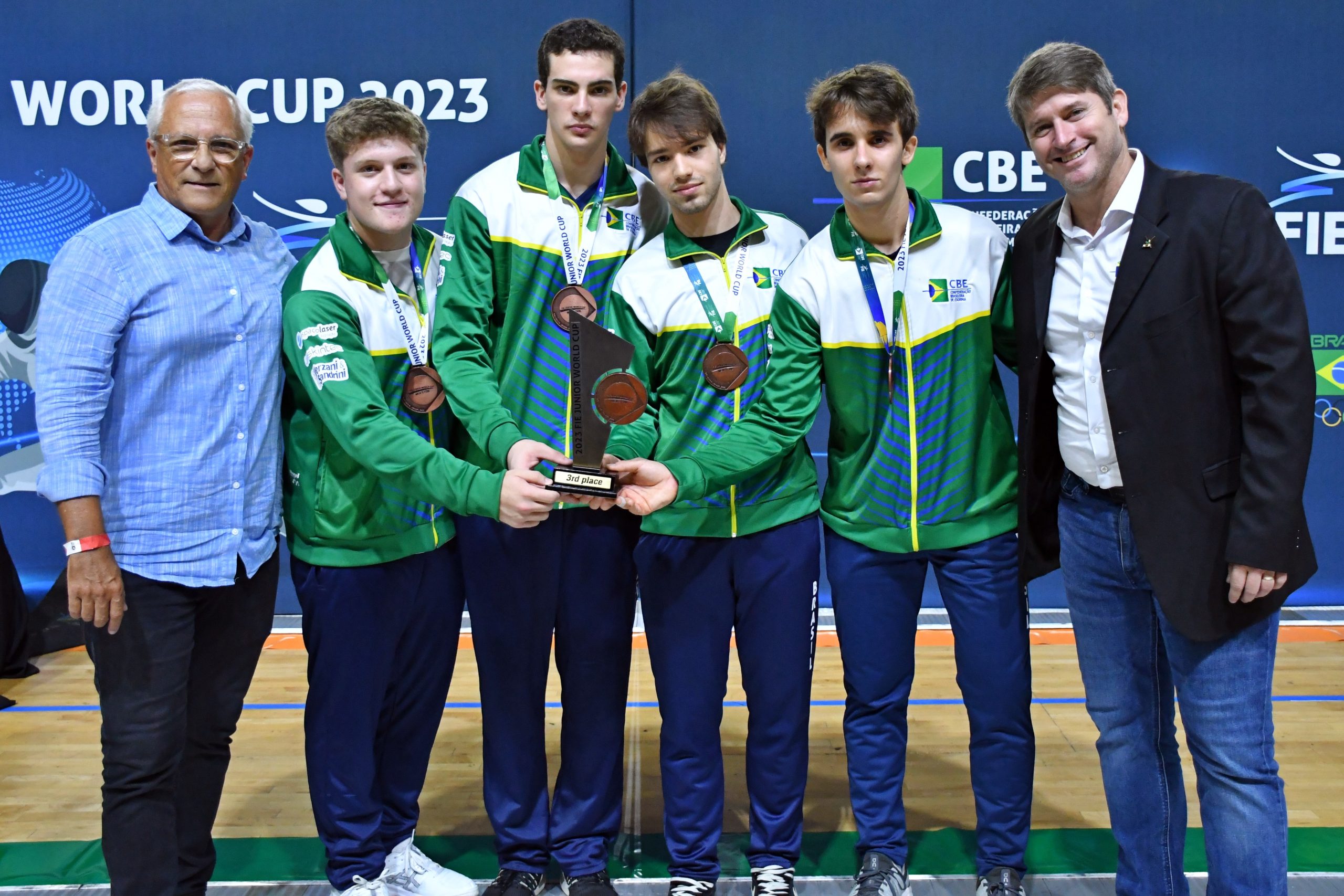 Brasil fatura bronze por equipes na Copa do Mundo Júnior de Florete Masculino