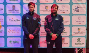 Enrico Pezzi conquista bronze no Sul-Americano de Esgrima em Medellín