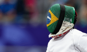 Brasil fica em sétimo lugar na espada feminina do Mundial de Paraesgrima