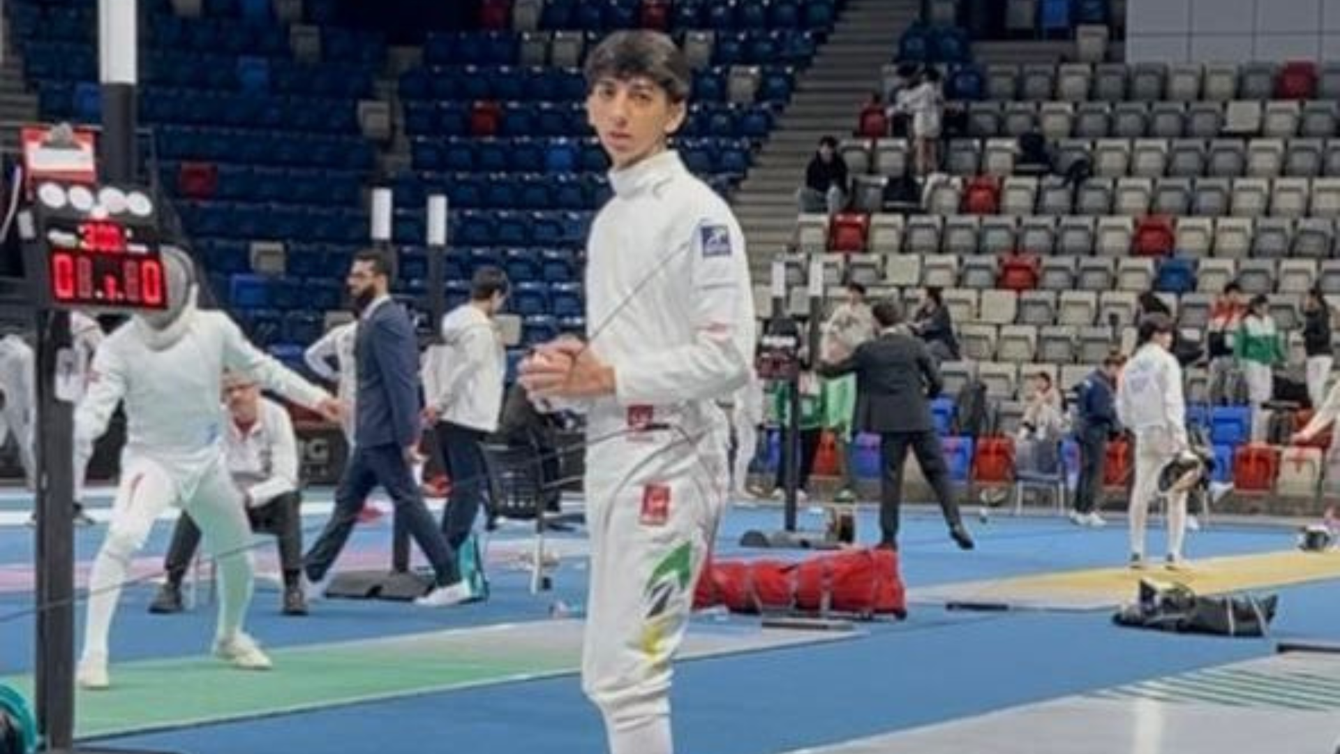 Enzo Belo Copa do Mundo Cadete de espada