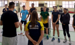 Acampamento internacional de esgrima começa no Rio e reúne atletas de mais de 40 países